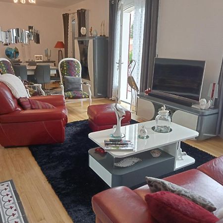 Chambre Privative Avec Salle D'Eau Chasseneuil-sur-Bonnieure ภายนอก รูปภาพ